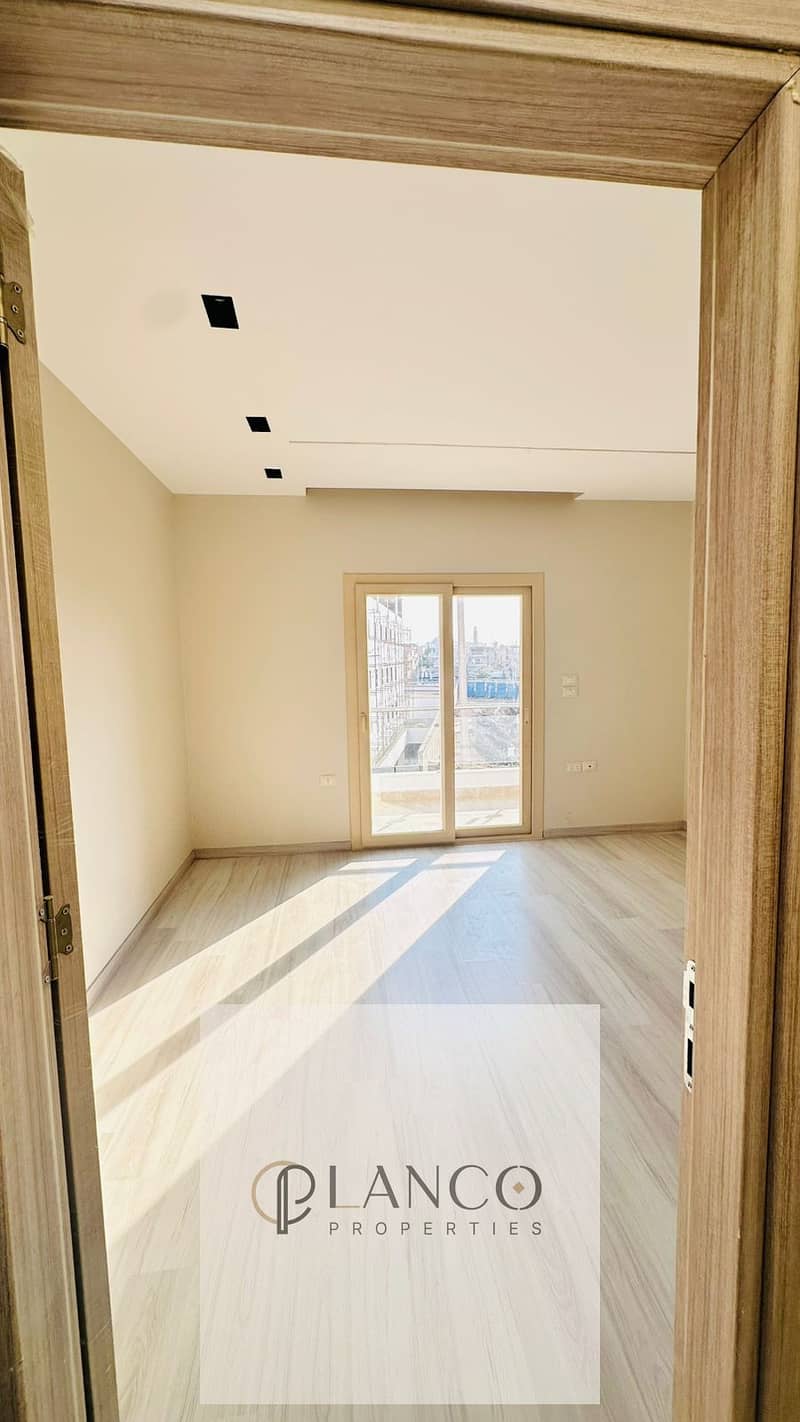 7 WhatsApp Image 2025-10-21 at 19.36. 40_4aa884d3. jpg