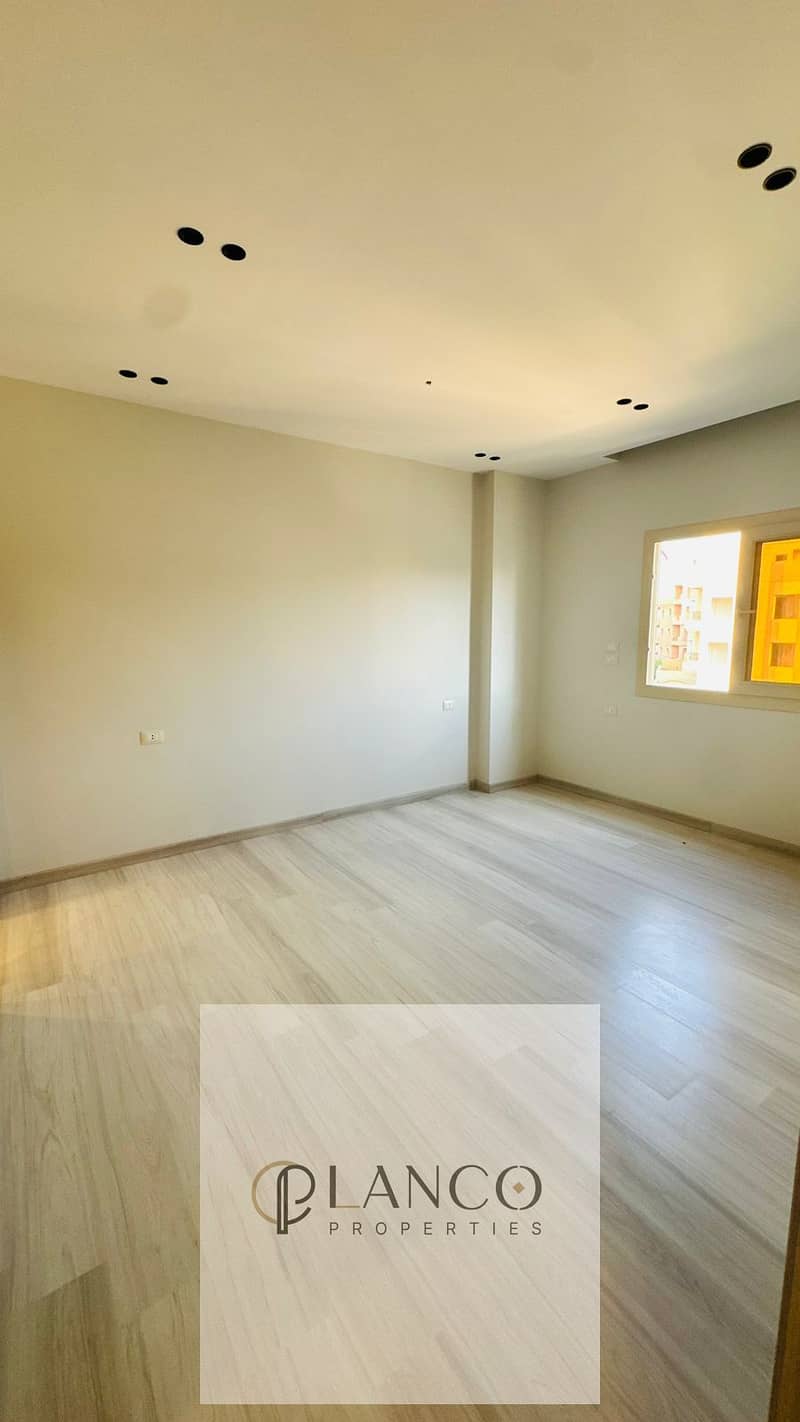 8 WhatsApp Image 2025-10-21 at 19.36. 41_68afb76d. jpg