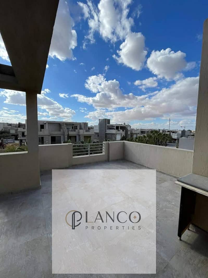 22 f3defe4c-819b-4e70-a77d-d5dd5fffe70e. jpg