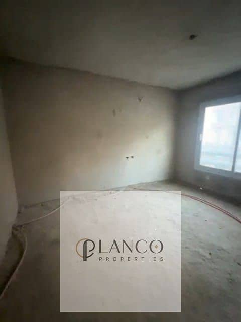 6 WhatsApp Image 2025-10-29 at 9.28. 53 AM (1). jpeg