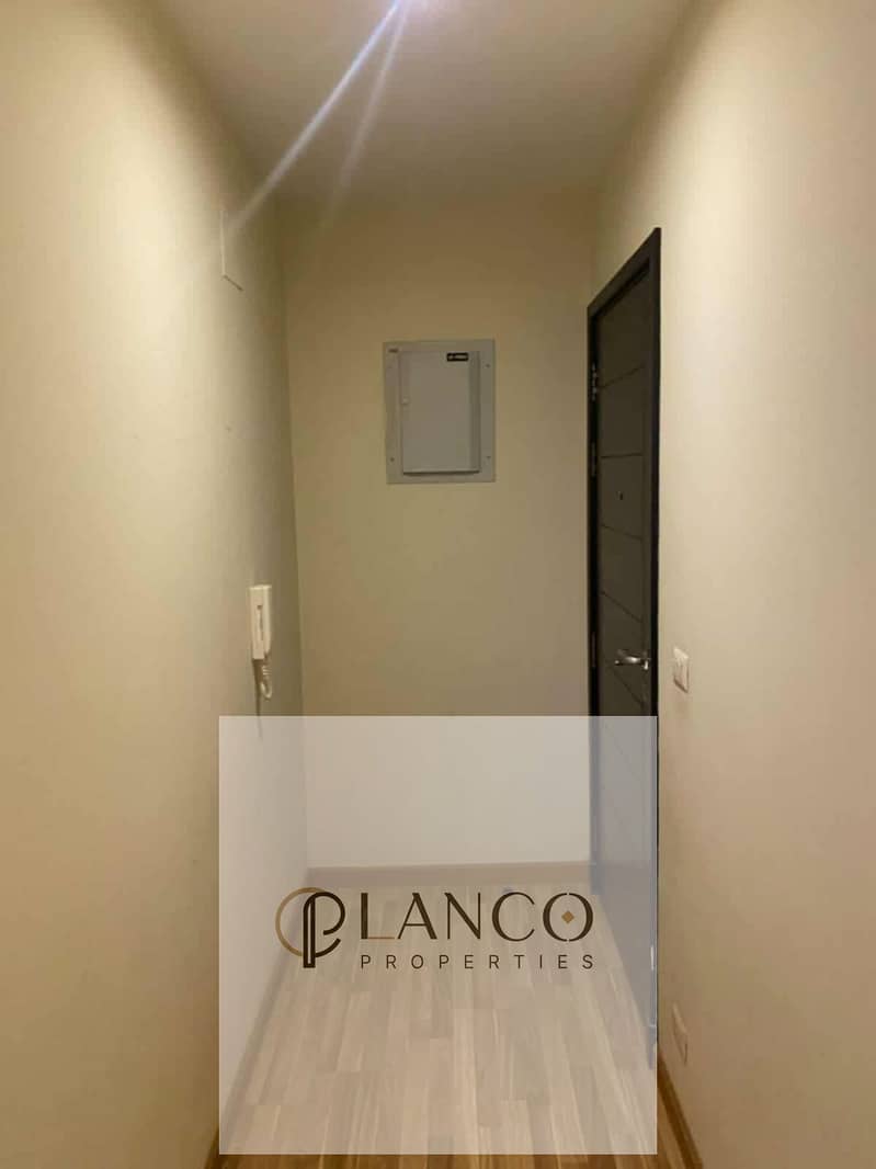 17 d4c1ef21-442b-4afc-9aaf-aeef8fbd13e9. jpg