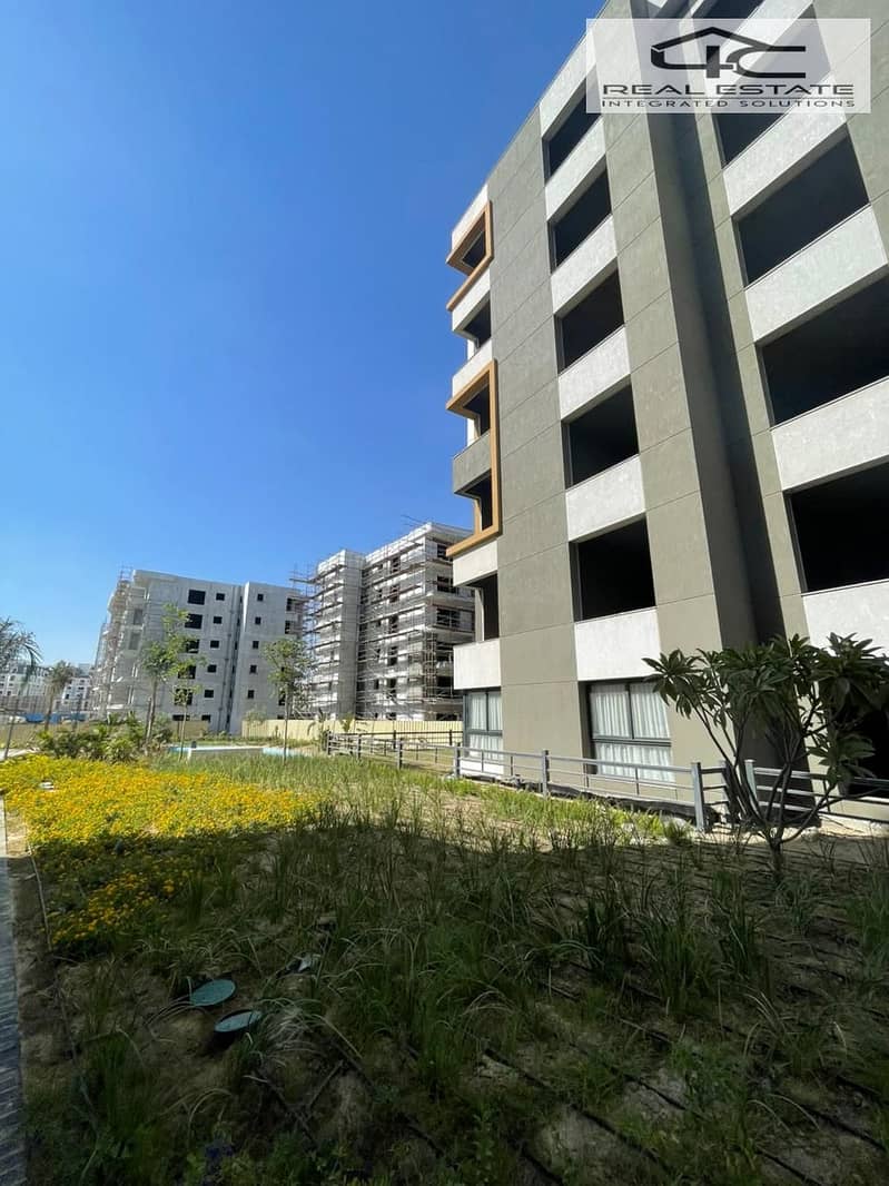 10 WhatsApp Image 2025-11-06 at 4.28. 39 PM (1). jpeg