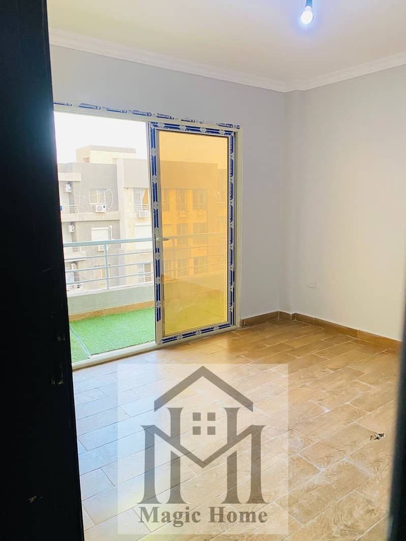 5 a6f80abb-b202-48f1-b2a3-9c7c0e7a1b2d. jpg