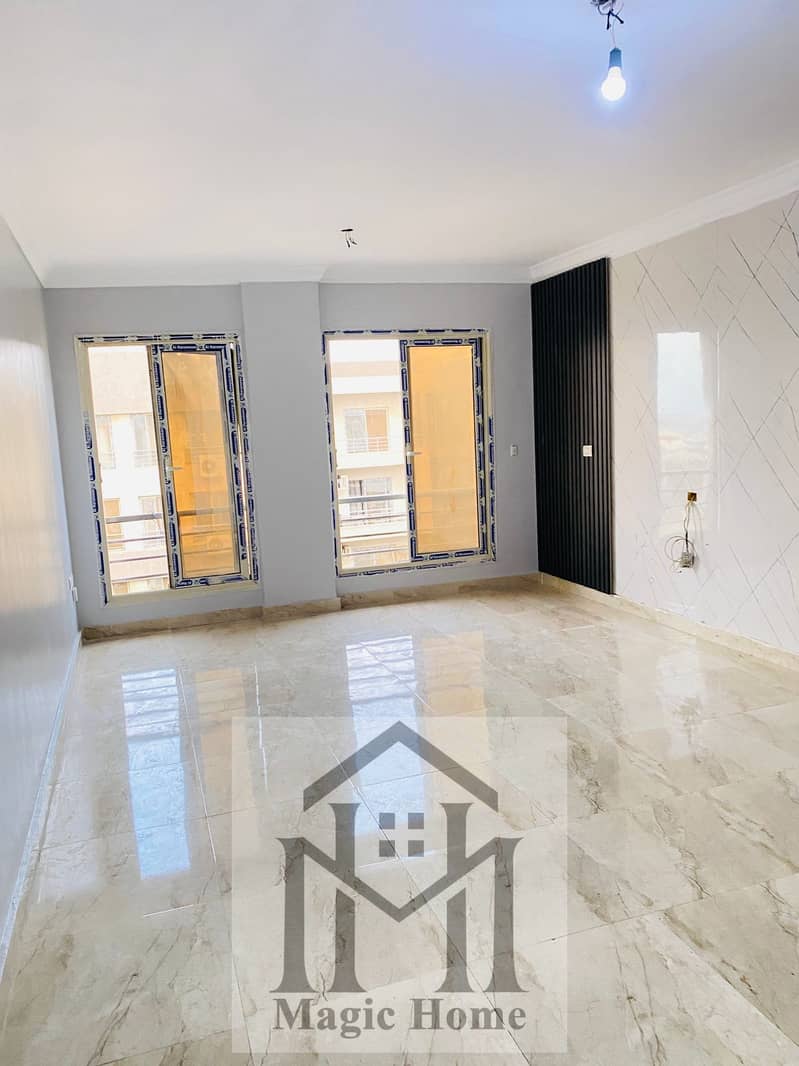 6 b45f7403-a461-4540-a194-44fb6e7a4635. jpg