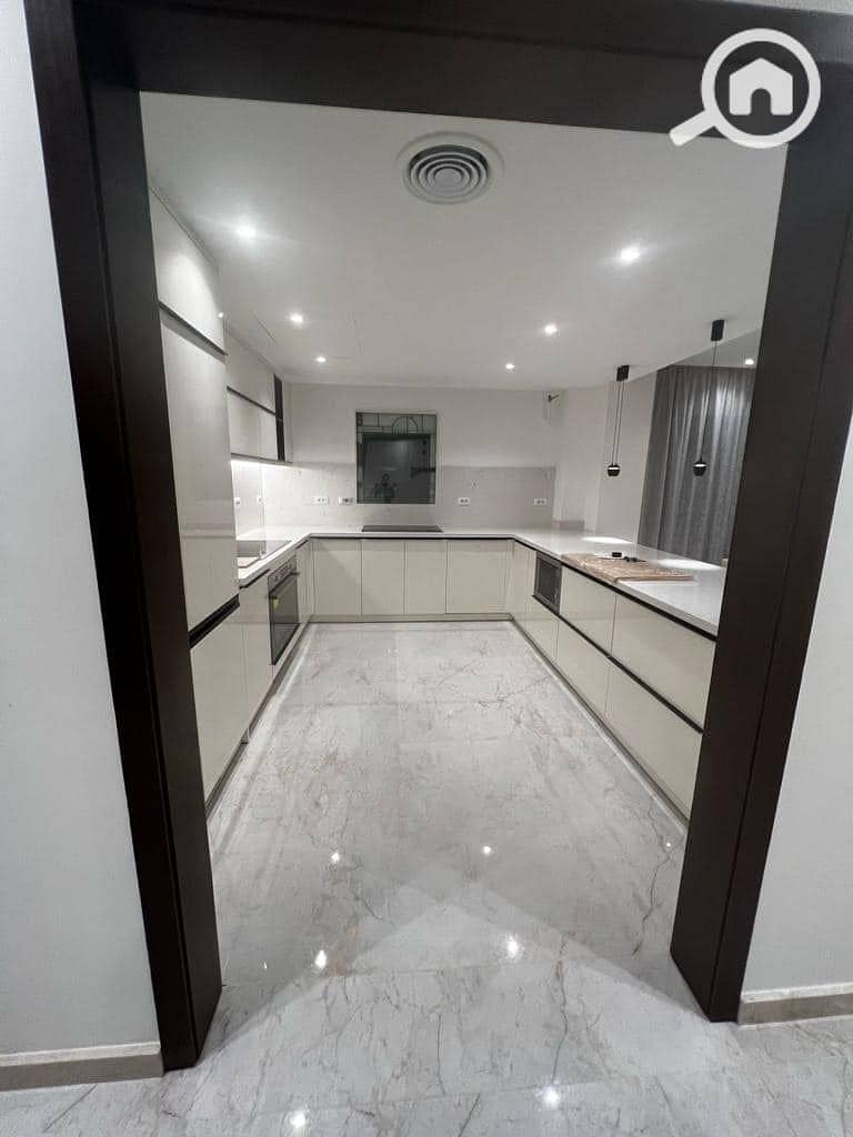 5 475962259_1326582315246931_8151758896821832699_n. jpg