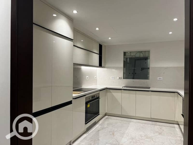 6 476161834_1326582158580280_4641850656340863266_n. jpg