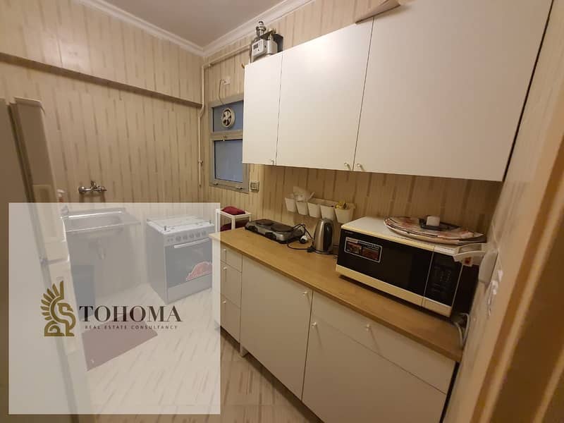 3 391b238e-7b8a-416f-9a92-901426646b07. jpg