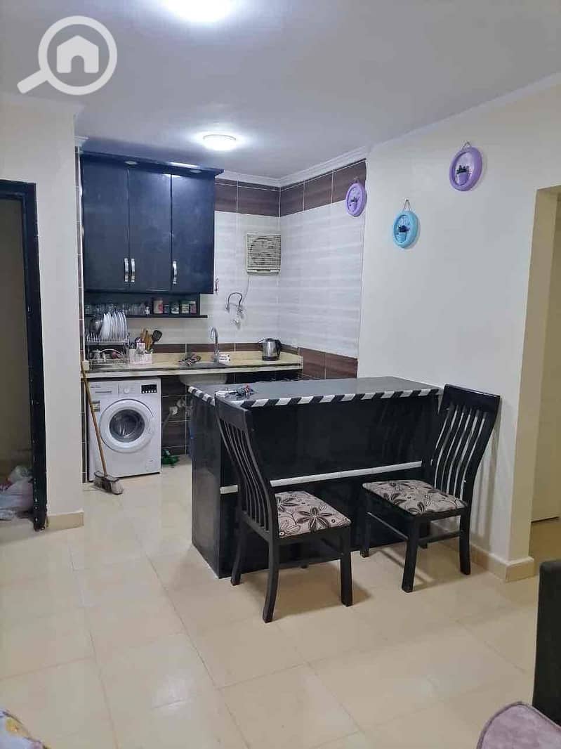 10 2369e5b1-7f47-4e9f-ad47-eff66b142463. jpg