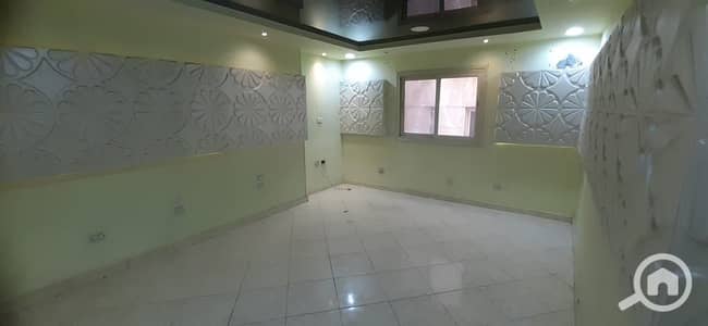 مکتب  للايجار في حدائق الاهرام، الجيزة - WhatsApp Image 2025-11-09 at 4.34. 13 PM (3). jpeg