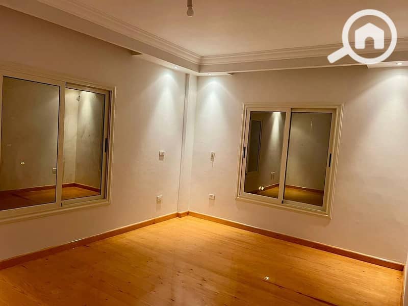 13 e17fbee4-816b-41b7-a0ae-bd57cad0ca64. jpg