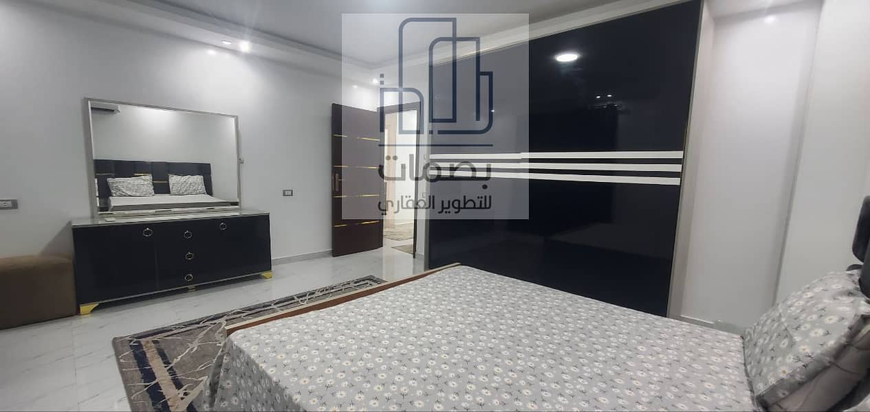 11 photo_5861969295309917495_y. jpg