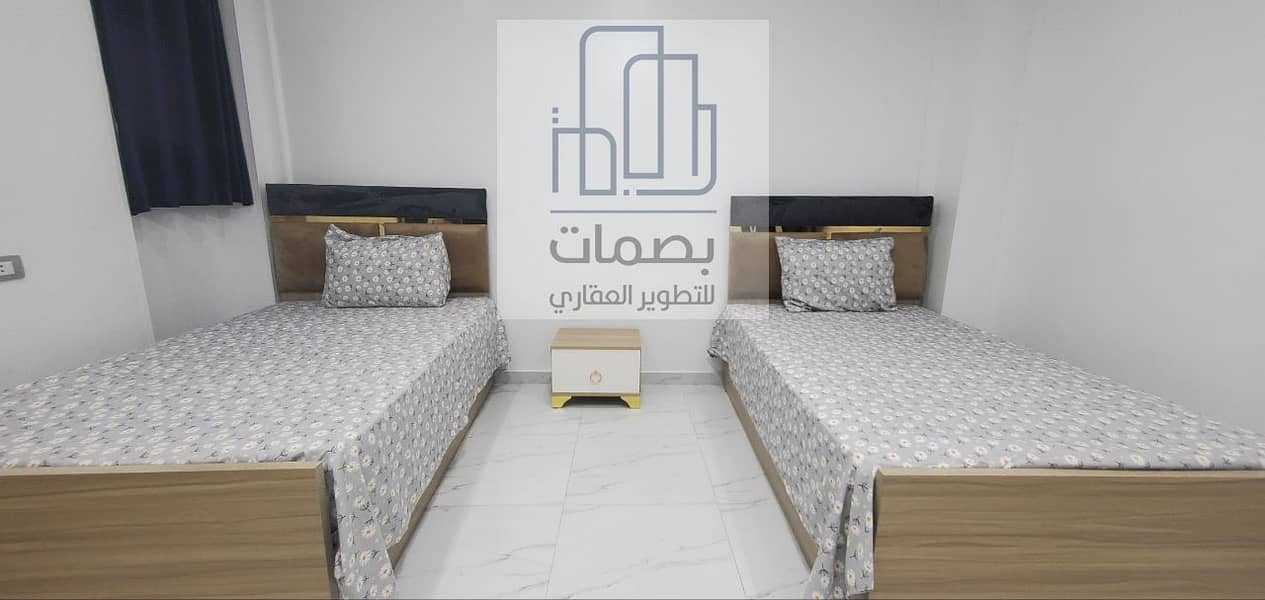 14 photo_5861969295309917498_y. jpg