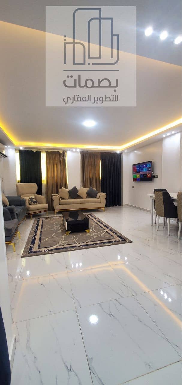 28 photo_5861969295309917515_y. jpg