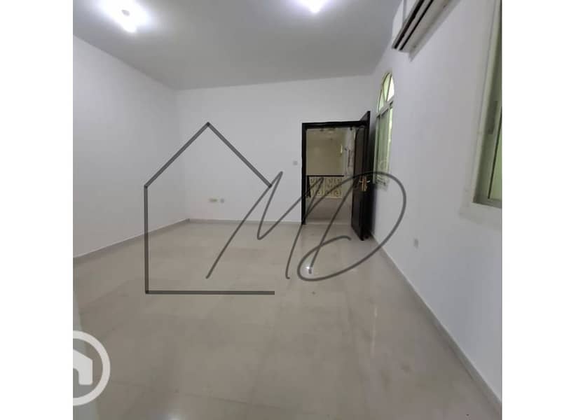 2 WhatsApp Image 2025-11-09 at 5.55. 26 PM (1). jpeg