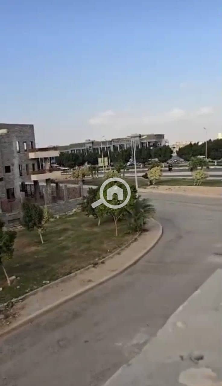 5 WhatsApp Image 2025-11-09 at 4.27. 27 PM. jpeg