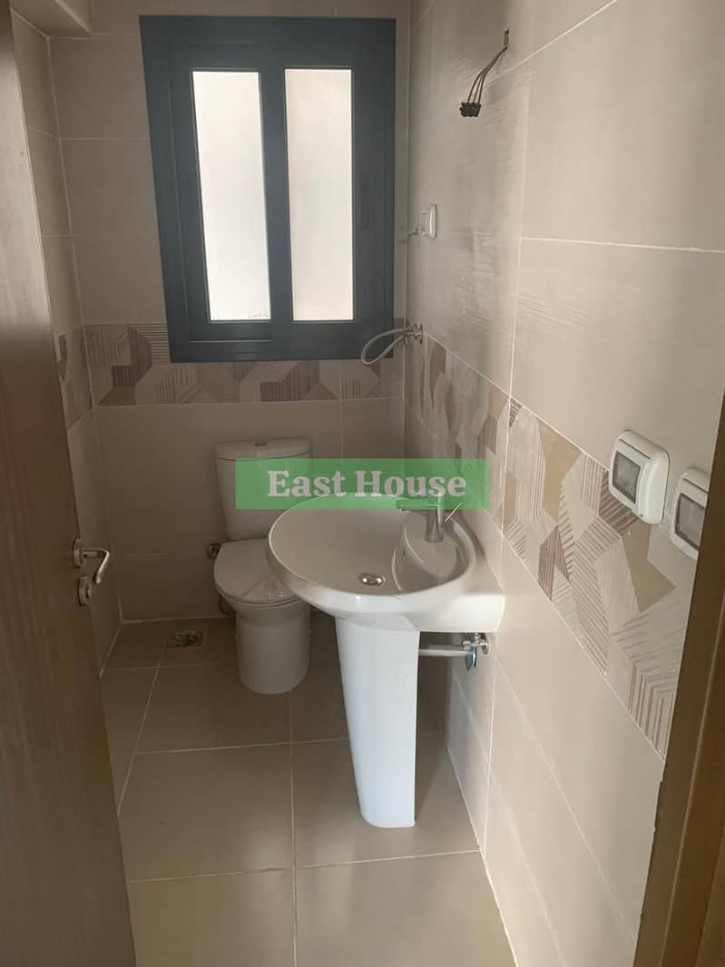 9 67366530-73a8-4ef9-b1b6-fc323f7a3def. jpeg