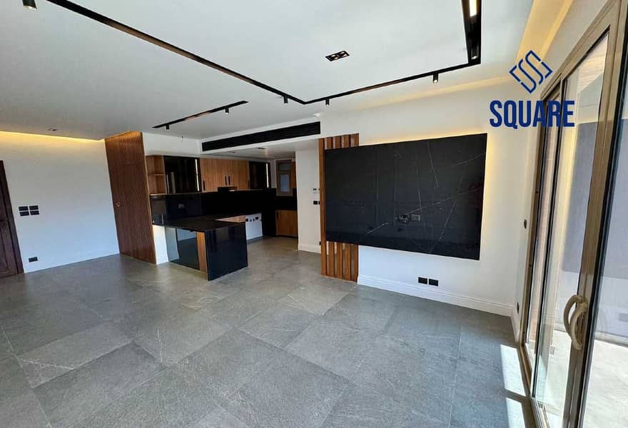 2 FMxD6IKZqUmAp8OySIlPctutPUslAvIDXRmLyyi5. jpg