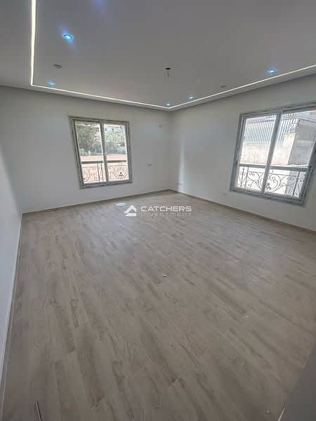 5 566356336_122310622208158042_8016336219394247334_n. jpg