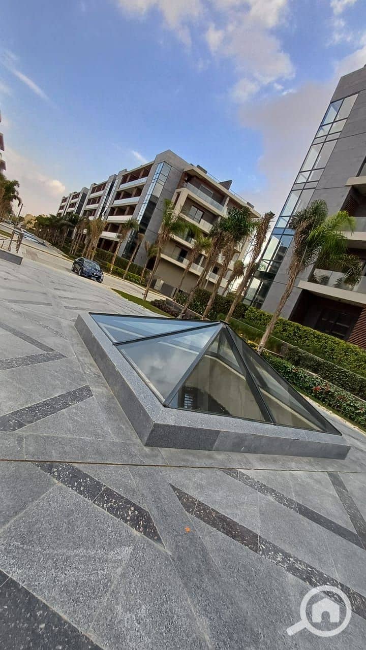 4 88e0ec0b-6e7e-4431-be22-dca925b6d3fe. jpg