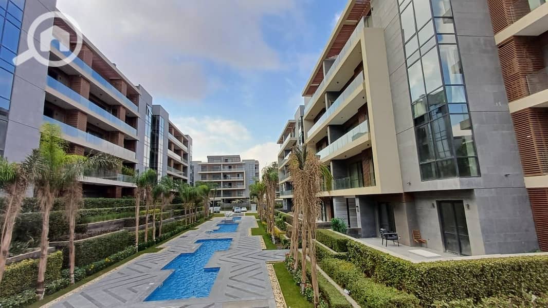 12 9ac4a602-c76e-420f-9cc0-c79acfd74f40. jpg