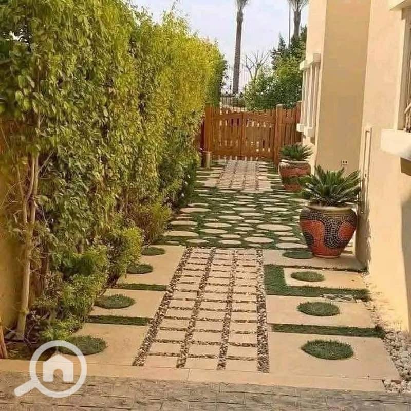 5 530984103_2208793062942017_1491506058991142647_n. jpg