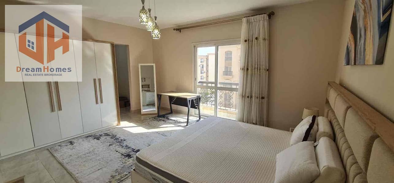 8 9285d114-518a-4619-9d28-ce88c49f3173. jpg