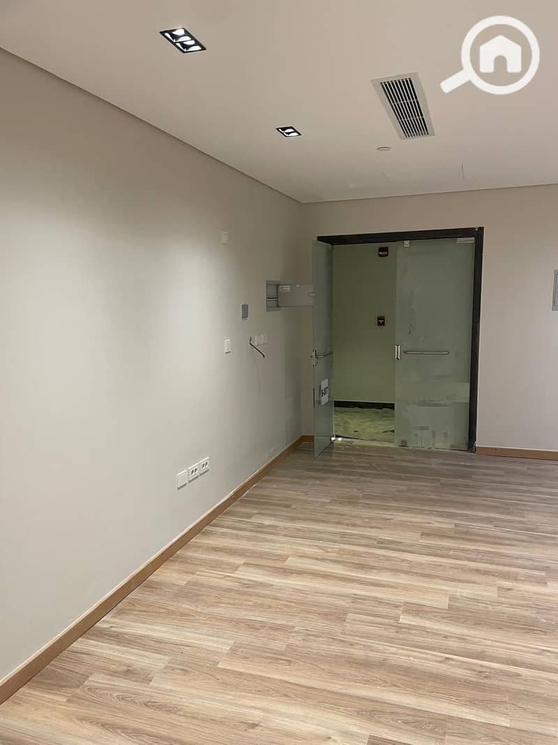 6cc7de70-9450-457b-9c89-ea15a614dd9b. jpg 6cc7de70-9450-457b-9c89-ea15a614dd9b. jpg