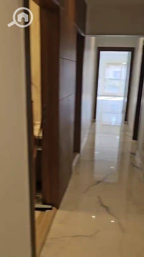 23 WhatsApp Image 2025-11-09 at 17.49. 17_5d79ed0e. jpg