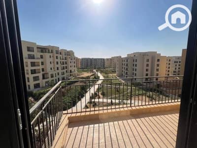 بنتهاوس 3 غرف نوم للبيع في 6 أكتوبر، الجيزة - 97fa1070-ca28-4504-9a6b-79a0b1fafb9b. jpg