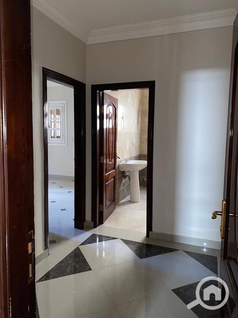 13 WhatsApp Image 2025-11-09 at 14.56. 41 (1). jpeg