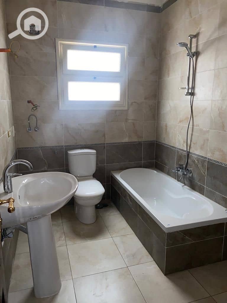 21 WhatsApp Image 2025-11-09 at 14.56. 38. jpeg