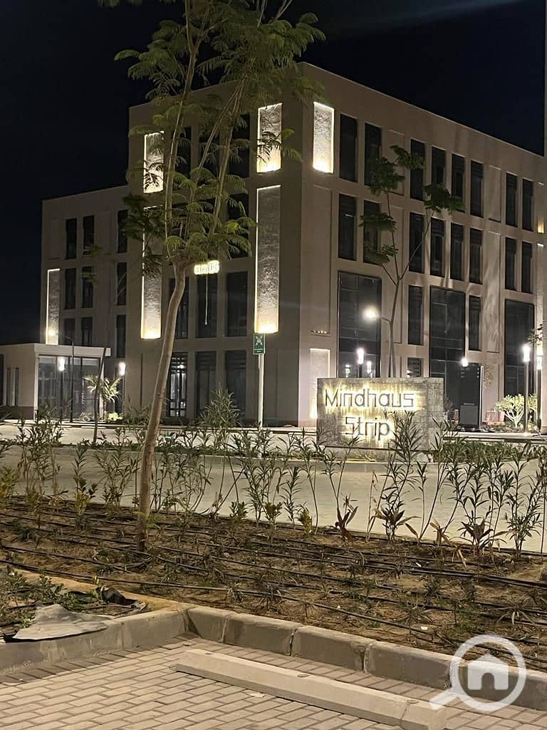 9 bdb6adf1-9a35-4cbd-811b-5b8bd925fb4e. jpg