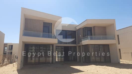 5 Bedroom Villa for Sale in 6th of October, Giza - IMG-20251108-WA0008. jpg