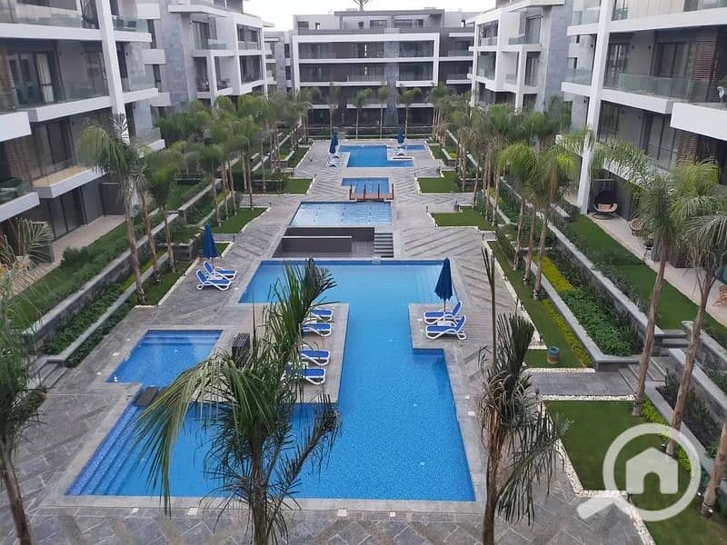 2 1915772-0bce4o. jpg