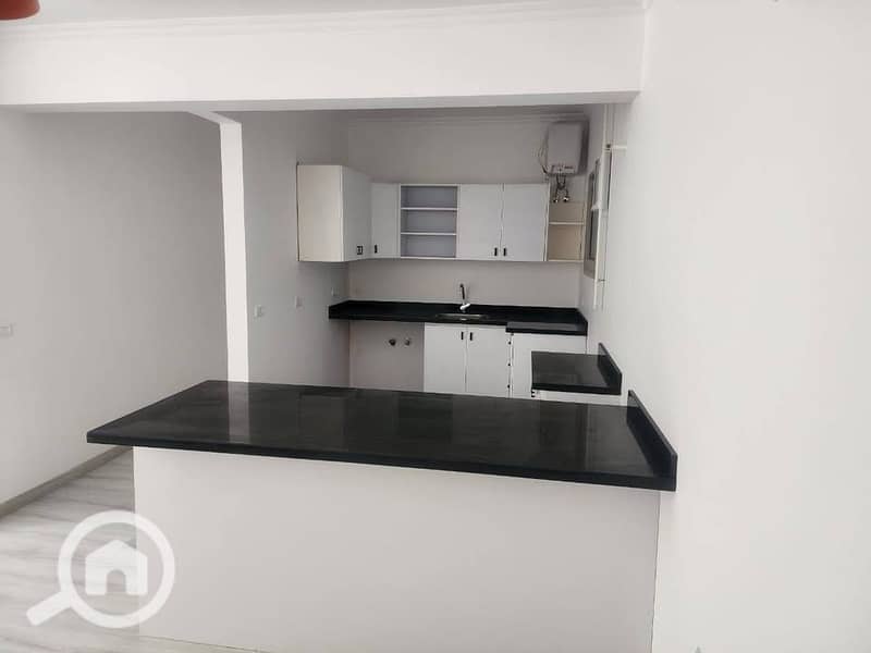 11 503359202_2321270528342893_8463642987363145008_n. jpg