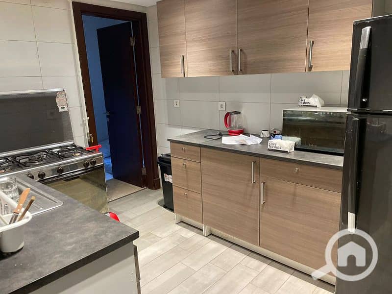 4 a4acc874-59df-491a-8b5d-ed7bef01356d. jpg