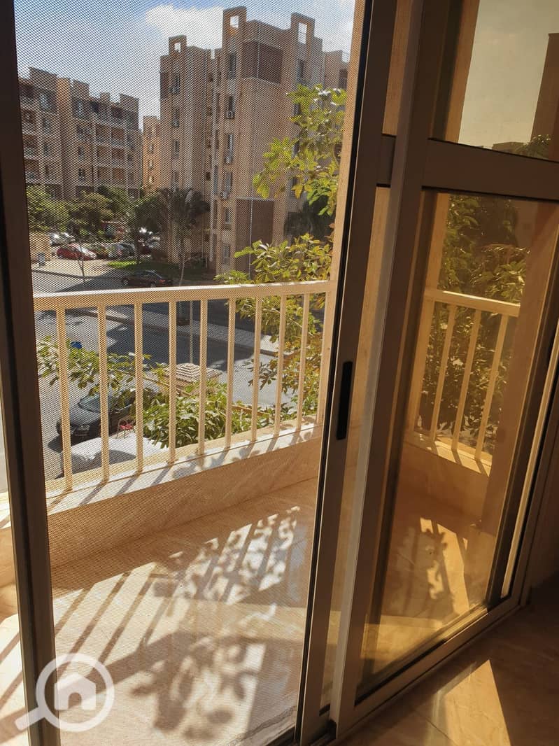 2 WhatsApp Image 2025-10-29 at 11.36. 05. jpeg