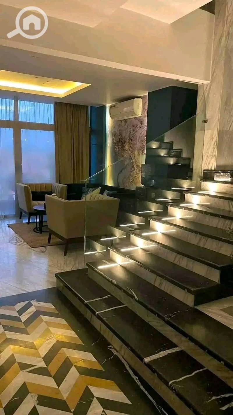 8 522721975_122263233074071870_2170555839545232637_n. jpg