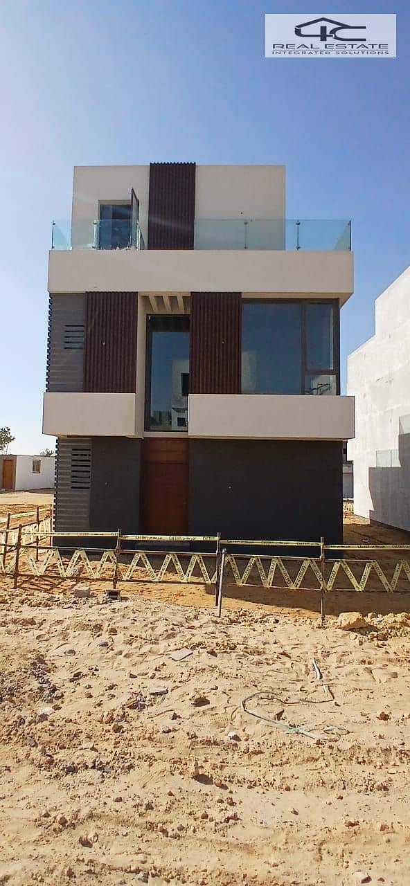 8 WhatsApp Image 2025-11-06 at 9.22. 23 AM (1). jpeg