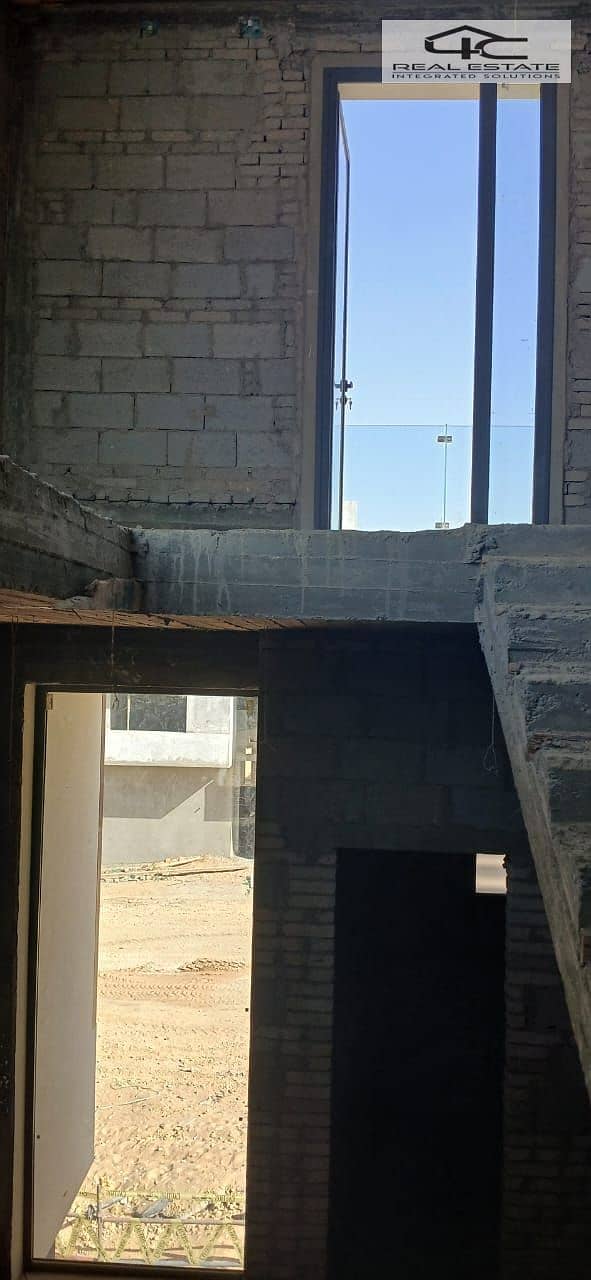 8 WhatsApp Image 2025-11-06 at 9.22. 23 AM (2). jpeg