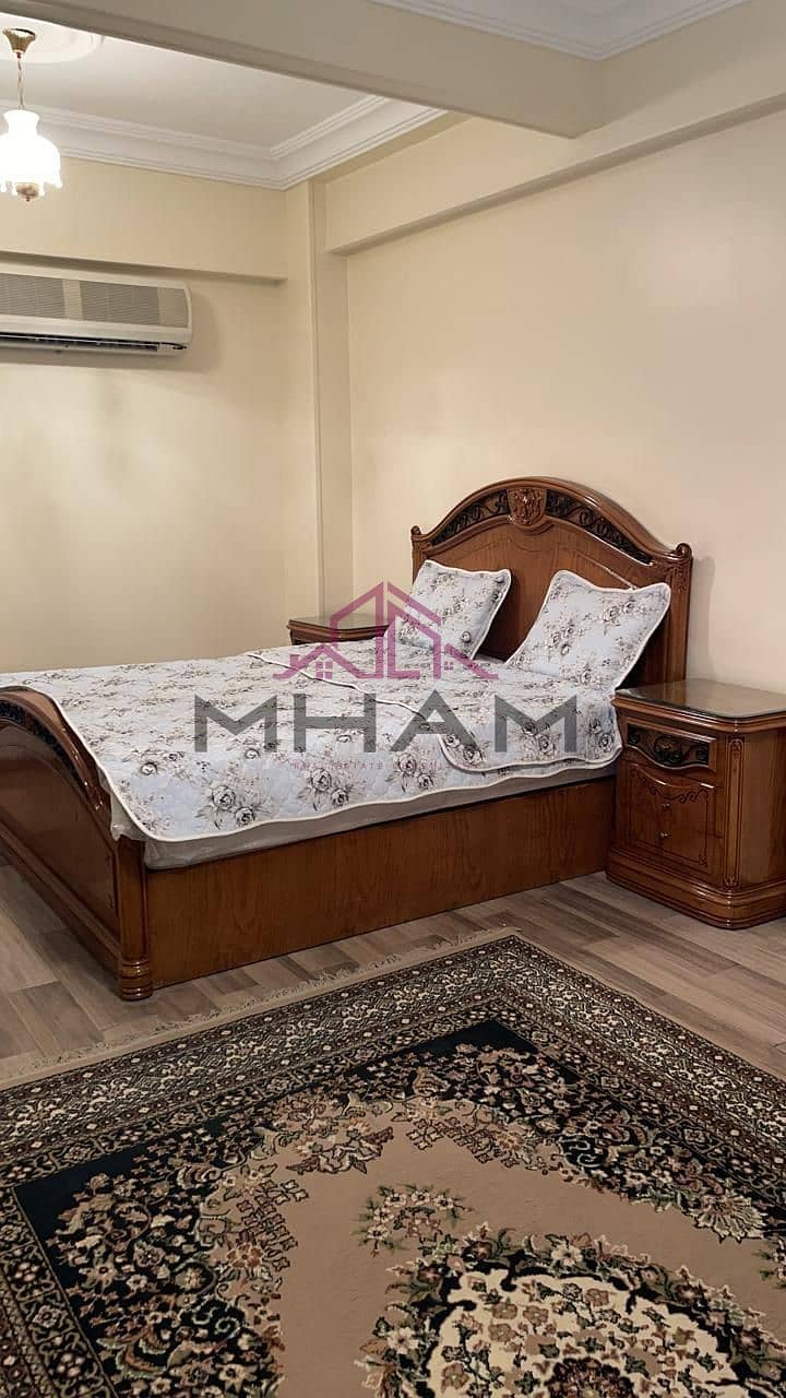 7 photo_5789884896384846782_y. jpg