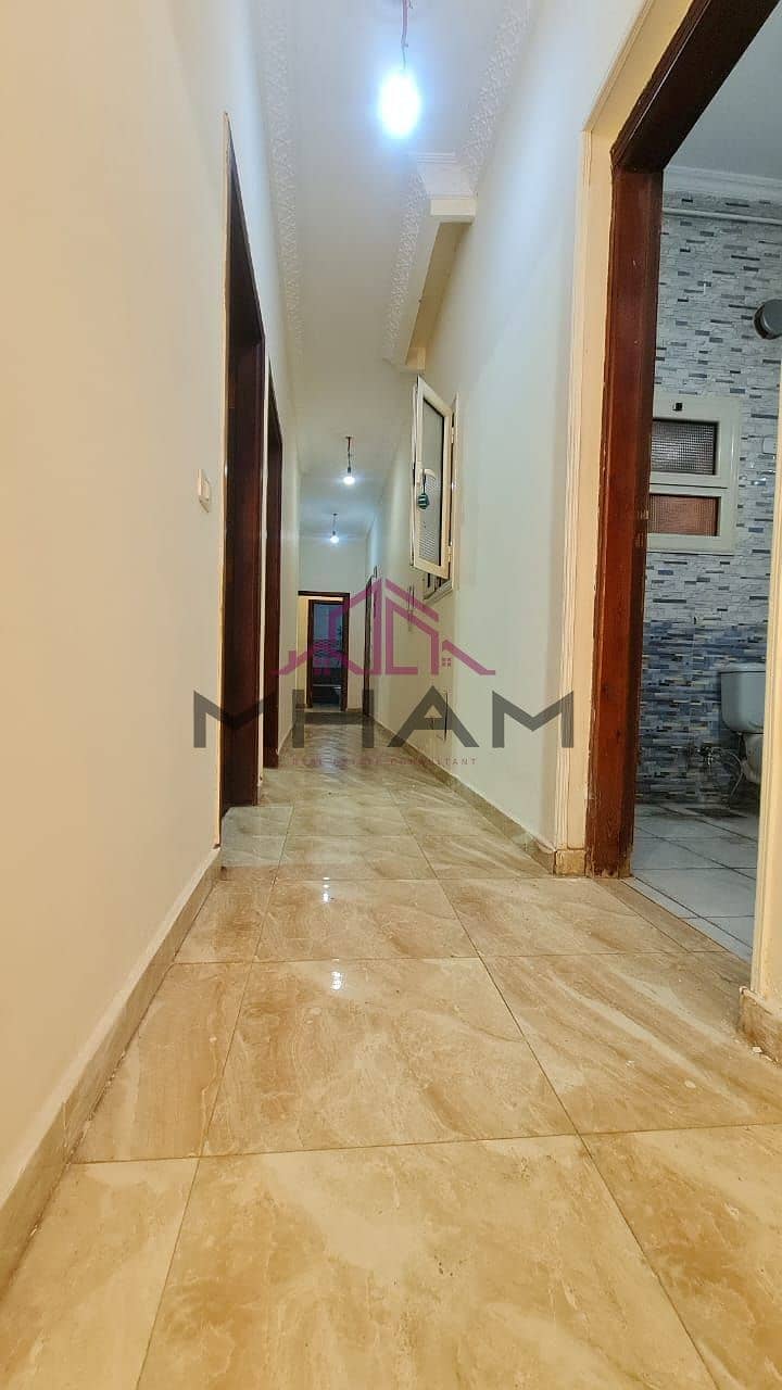 6 photo_5803319420942748473_y. jpg