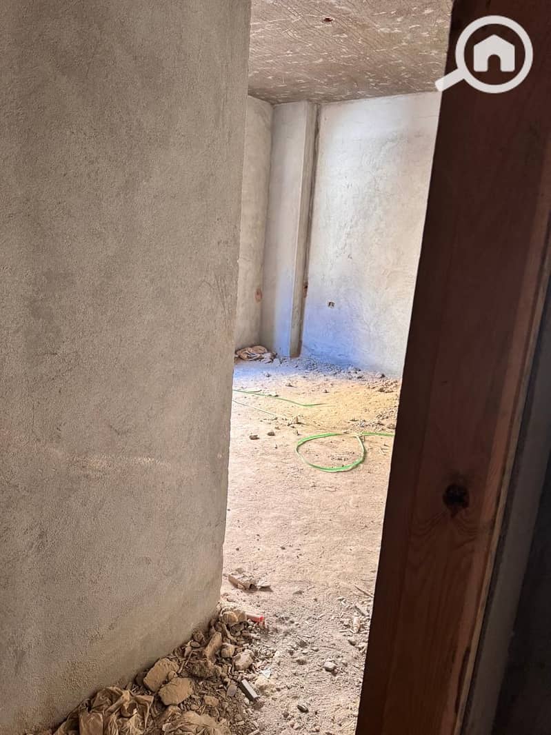 6 3811a26f-8748-4a1b-9f82-8bfa991aba43. jpeg