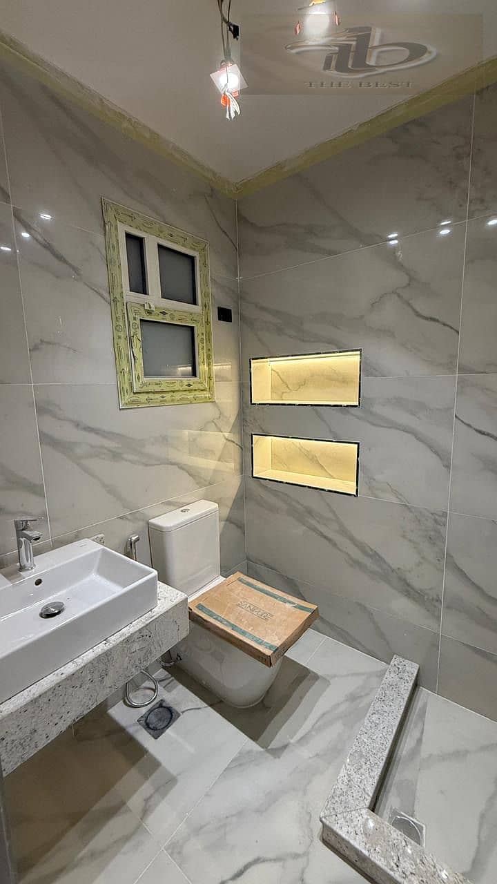 11 093aead8-21cd-4a78-8c6e-88f962483c2f. jpeg