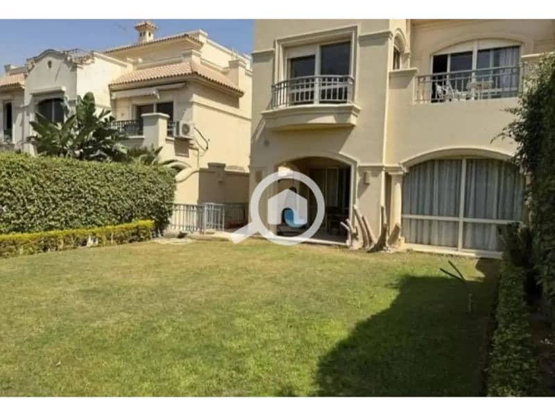 8 8226060-305fdo. jpg