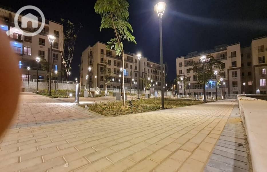 5 6a052cf9-eddd-4532-b169-f344be26c39b. jpg