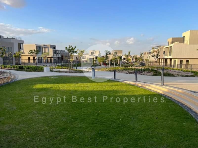 2 WhatsApp Image 2025-10-23 at 13.49. 01_566eccd1. jpg