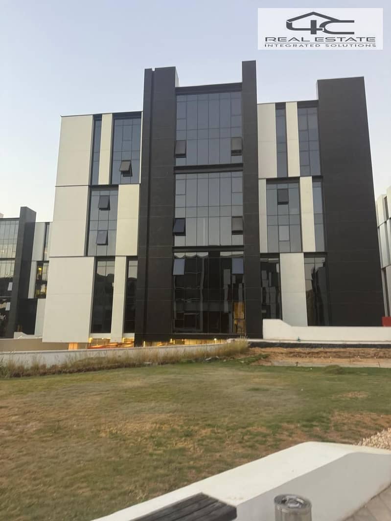 4 WhatsApp Image 2025-05-28 at 12.43. 13 PM. jpeg