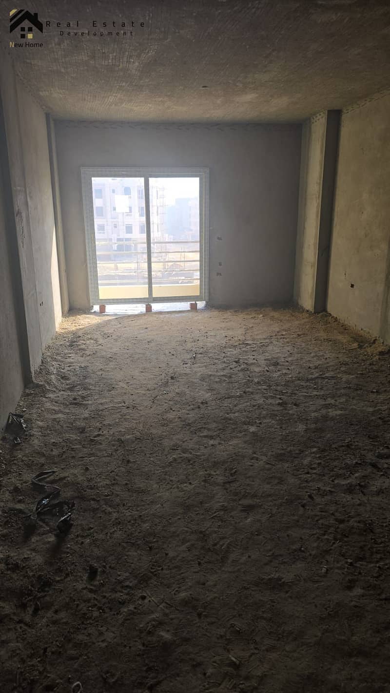 16 WhatsApp Image 2025-11-09 at 11.27. 11_233e4940. jpg