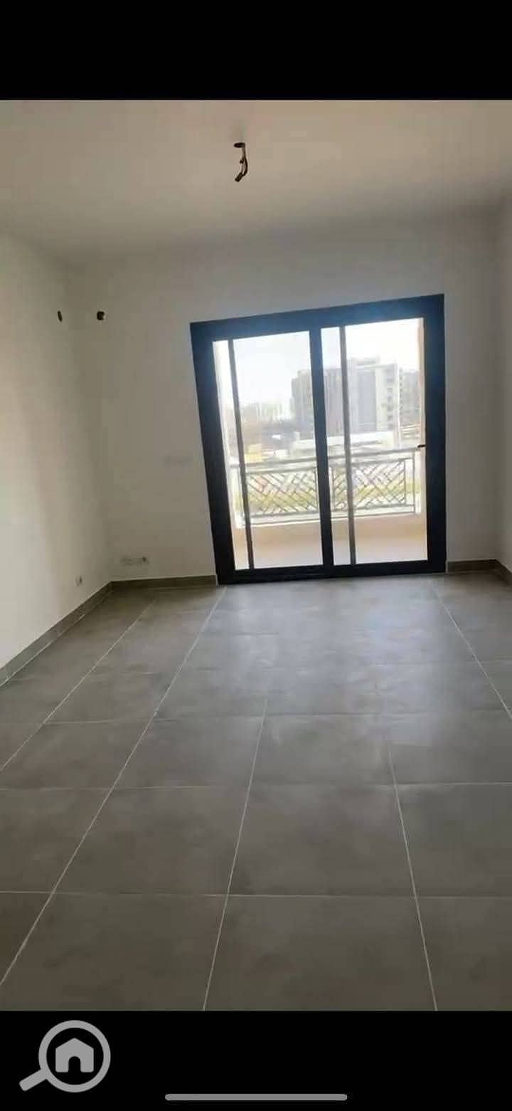 5 WhatsApp Image 2025-10-29 at 10.07. 55 PM (1). jpeg